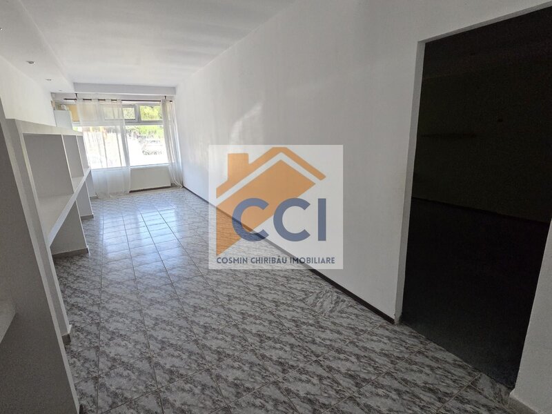 Spatiu comercial versatil de vanzare, parter, 119 mp.